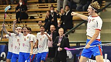 �e�tí florbalisté slaví gól. V pop�edí st�elec Filip Langer.