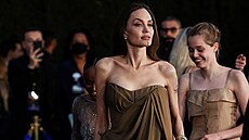 Angelina Jolie a její dcera Shiloh (Los Angeles, 18. íjna 2021)