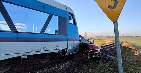 Tragická nehoda na elezniním pejezdu u obce Myslibo smrem na Sedlejov na...