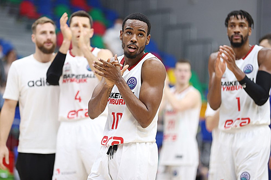 Nymburský Jerrick Harding po vítzném zápase proti bosenskému celku Igokea.