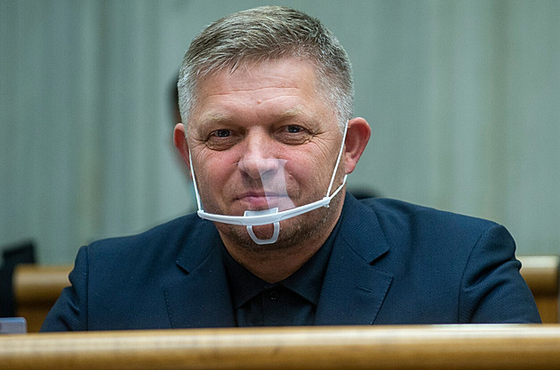 Slovenský parlament se rozhodl nevydat obviněného Fica k vazebnímu stíhání