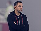 Xavi, barcelonská legenda, trénuje fotbalisty katarského týmu Al Sadd.