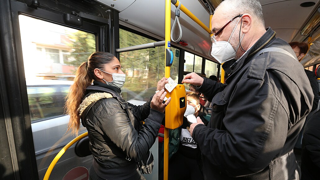 V ústecké MHD probhla 25. íjna rozsáhlá kontrolní akce zamená na cestující...