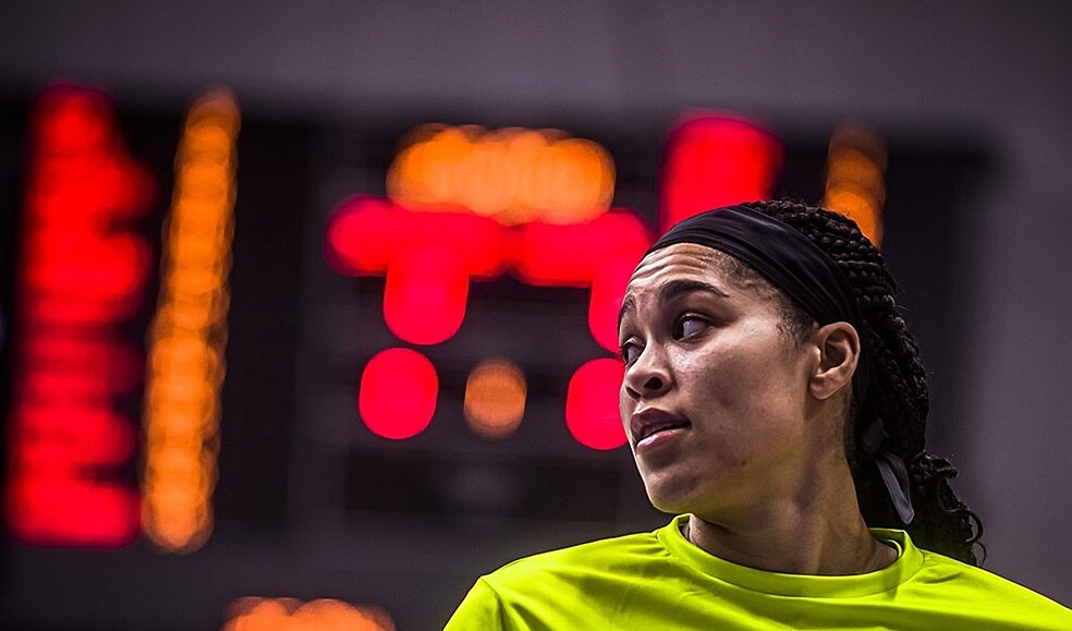 Brionna Jonesová zp�t v dresu USK Praha