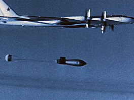 Car bomba byla svrena z letounu Tu-95V