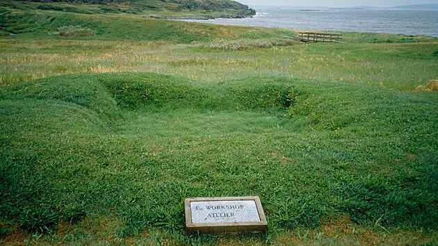 Pozstatky vikingsk osady v lokalit L'Anse aux Meadows' na nejsevernjm cpu ostrova Newfoundland