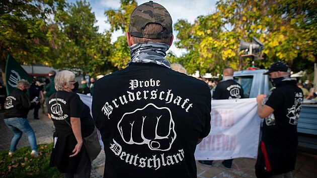 Shromáždění příznivců neonacistického hnutí Třetí cesta v Berlíně (3. října 2020)