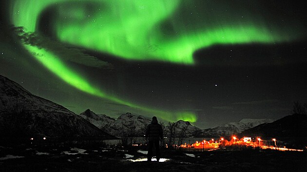 Polrn ze nad norskm mstem Tromso