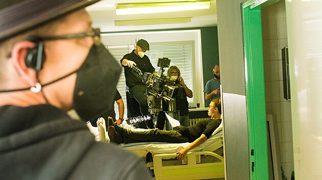Ve zlínské Baťově nemocnici se natáčela část filmu Dvě slova jako klíč (říjen 2021).