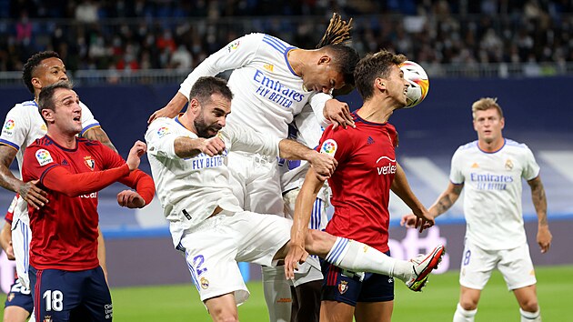 Momentka ze zpasu Real Madrid - Pamplona.