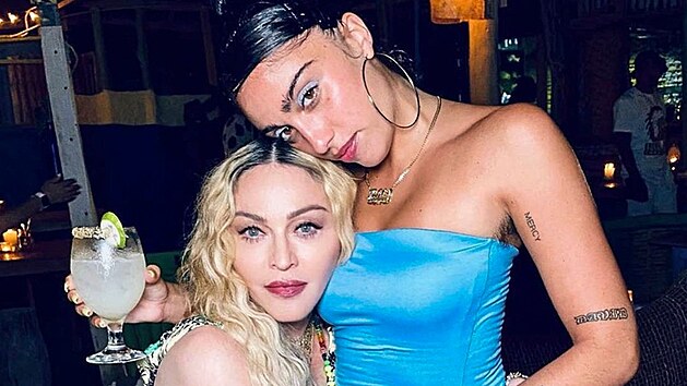 Madonna a jej dcera Lourdes (2021)