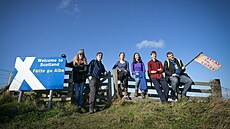 Křesťanští aktivisté za klima pochodují do Glasgow na summit COP26 (15. října...