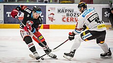 Utkání 17. kola hokejové extraligy: HC Olomouc - HC Sparta Praha. Zleva Jan...