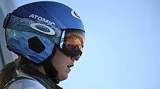 Amerianka Mikaela Shiffrinová se soustedí ped zaátkem obího slalomu v...