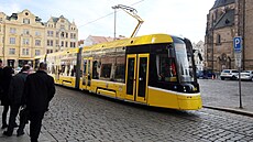 Pi první zkuební jízd s cestujícími se v nové tramvaji 40T projeli...