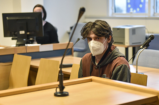 Obžalovaný Roman Valigura v jednací síni zlínské pobočky Krajského soudu Brno.