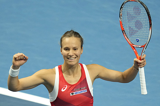 výcarská tenistka Viktorija Golubicová se raduje z výhry nad Nmkou Andreou...