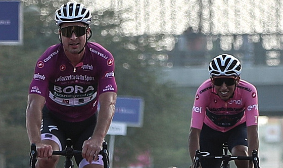 Peter Sagan vyhrál premiérové Kritérium Giro d'Italia v Dubaji.