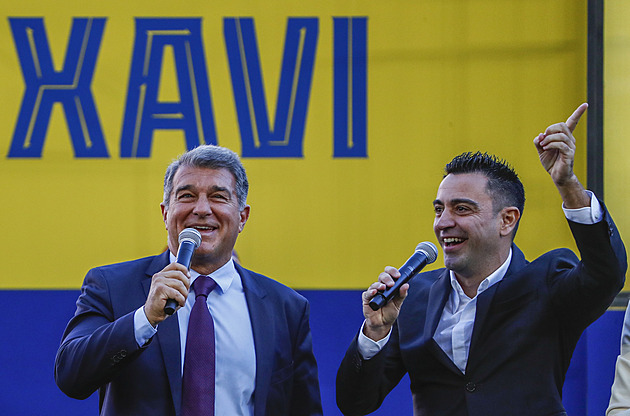 Nechtěl, aby se Messi vrátil! Xavi pálí do Laporty, co na to prezident Barcelony?