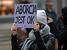 Protesty za legalizaci potrat, které zakázala polská vláda. (24. íjna 2021)