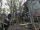 Vyklzen a likvidace bezdomoveckho tbora ve Slezsk Ostrav. (9. listopadu...
