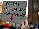 Poláci v Krakov protestují proti potratovému zákonu, kvli kterému zbyten...