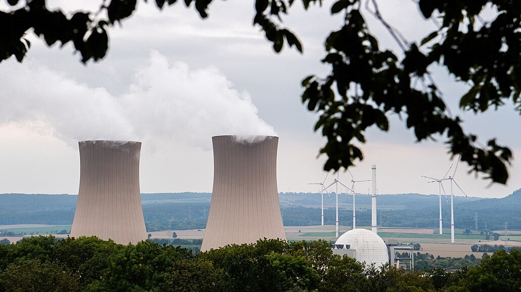 Jaderná elektrárna Grohnde v Dolním Sasku (23. září 2021)