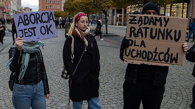Protesty za legalizaci potratů, které zakázala polská vláda. (24. října 2021)