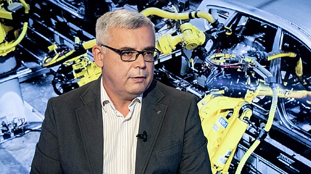 Uhl�kov� dani se nevyhneme. P�echod na elektro je jist�, ��k� ��f Hyundai