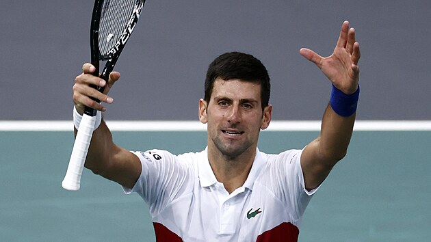 Novak Djokovi slav na turnaji Masters v Pai postup do finle.