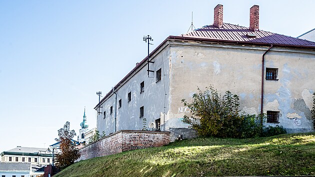 Budova nkdej vznice v Trutnov (25. 10. 2021)
