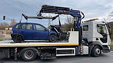 Zdrogovaný �idi� ují�d�l policii, na k�i�ovatce v Praze 8 se st�etl s...