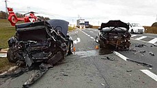 Na silnici I/55 u Krman se odehrála dopravní nehoda tí aut. Jeden idi...