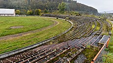 Ve Vsetín� za�ala demolice atletického stadionu na Ohrad�. P�í�tí rok radnice...