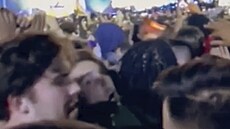 Záznam z telefonu návtvníka hudebního festivalu Astroworld v americkém...