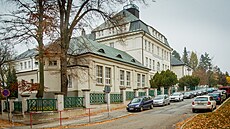 Budovu jindichohradeckého gymnázia navrhl významný praský architekt Bedich...