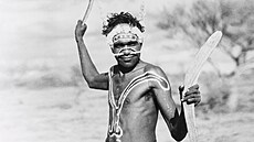 Moderní výzkum ukázal, že australští domorodci bumerangy zdaleka nepoužívali...