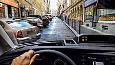 Redakto�i Metra si vyzkou�eli, jak v Praze chutná chlebí�ek �idi��m sanitky.