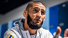 Čečenský MMA zápasník Chamzat Čimajev vyhrál všechny čtyři úvodní zápasy v UFC....