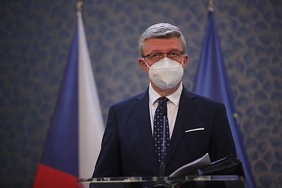 Karel Havlíček na tiskové konferenci ke zpřísnění protikoronavirových opatření....