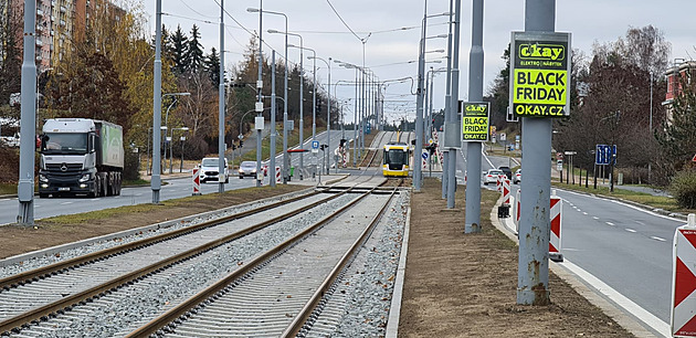 Konec výluky, tramvaje už jezdí po zmodernizované trati až do Bolevce