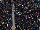 Demonstrace hnutí Oteveme esko-Chcípl PES a dalích desítek uskupení proti...