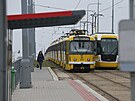 Dlouh ada tramvaj ek na obnoven provozu sti linky slo 1. (15. 11....