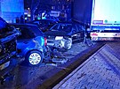 Kamion ve Znojm naboural 18. listopadu 2021 tinct aut. Nikdo se nezranil.