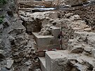 Archeologick odkryv vchodn stny zanikl kaple sv. Bartolomje