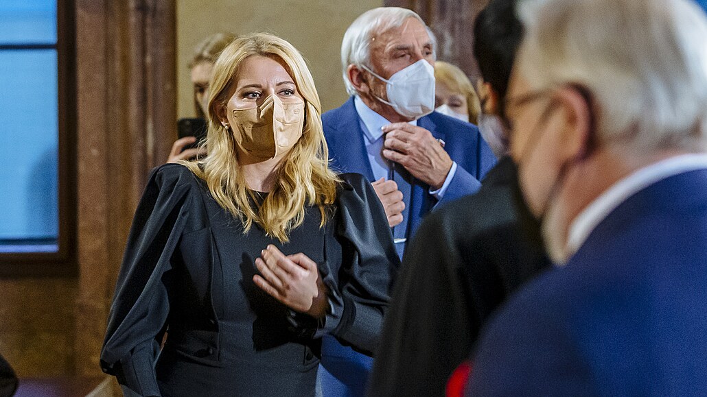 Návštěva Čaputové v Česku: prezidentka působila elegantně, ale usedle