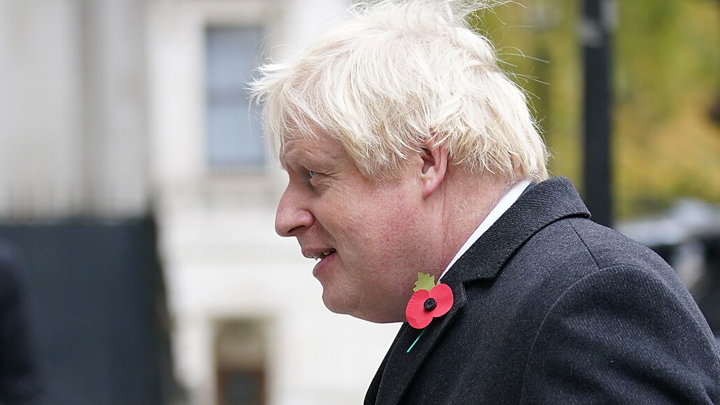 Britský premiér Boris Johnson (Remembrance Sunday, Whitehall, Londýn, 14....
