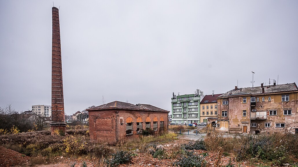 Zbytky n�kdej�í ko�elu�ny v Kuklenách (11. listopadu 2021)