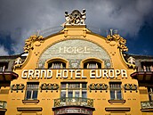 Secesní Grand hotel Evropa na Václavském námstí práv prochází rekonstrukcí.