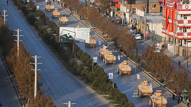 Vojensk pehldka islamistickho hnut Tlibn v Kbulu (14. listopadu 2021)